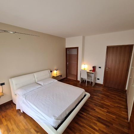 Bed & Breakfast Rezzonico Бассано-дель-Граппа Экстерьер фото